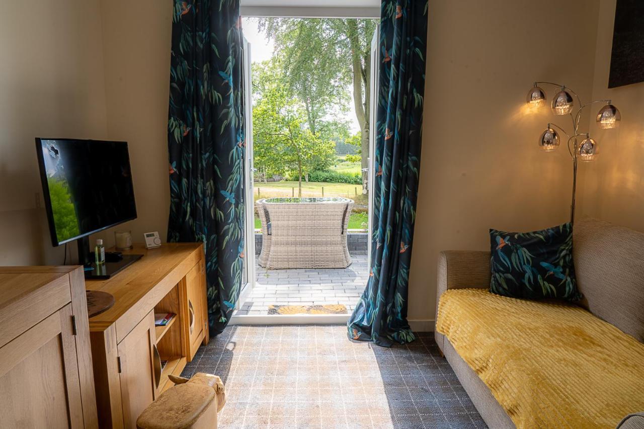 Aurora Suite B&B Coupar Angus Extérieur photo